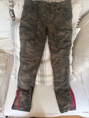 Joie Women's Skinny Camo Cargo Jeans with Red Ankle Zips